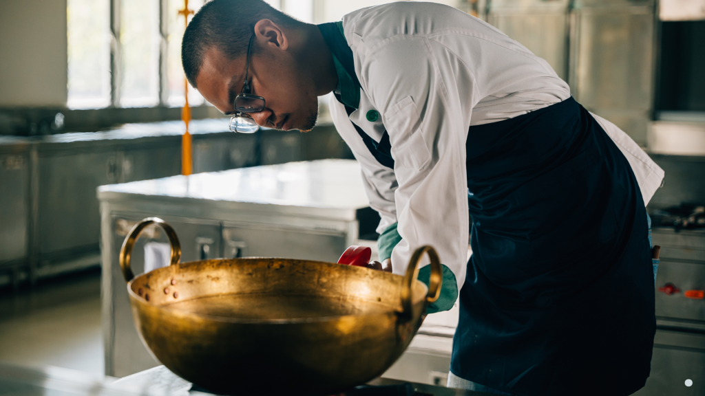 Restaurant equipment financing for commercial kitchen upgrades